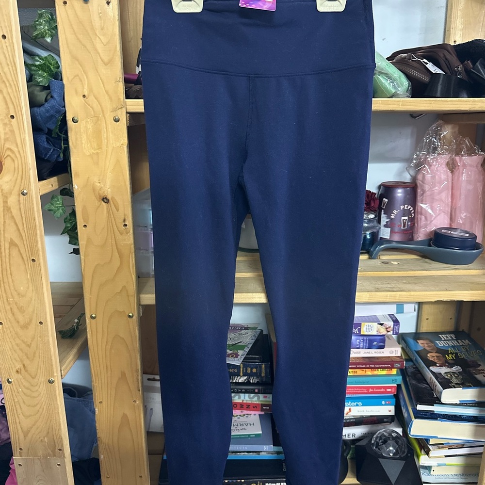 Powerhold Navy Blue leggings with pink details